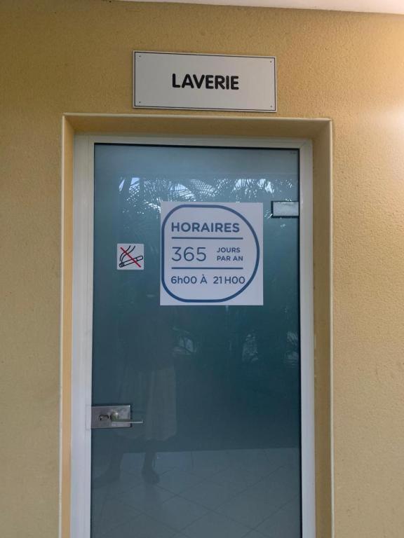 Location Saisonniere Vue Mer A Tartane Ла-Трините Экстерьер фото